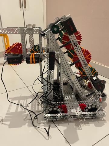 Theeb — VEX U Competition Robot
